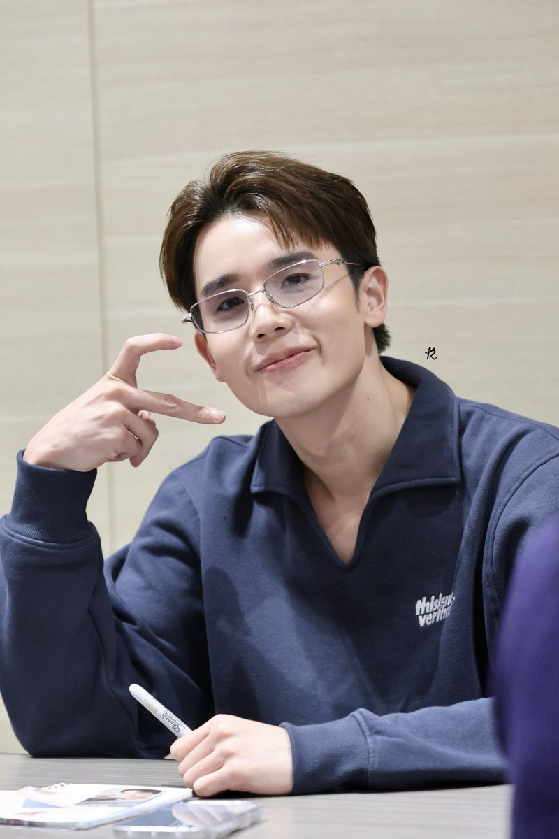 Ru⟡อิซมิ tweet media