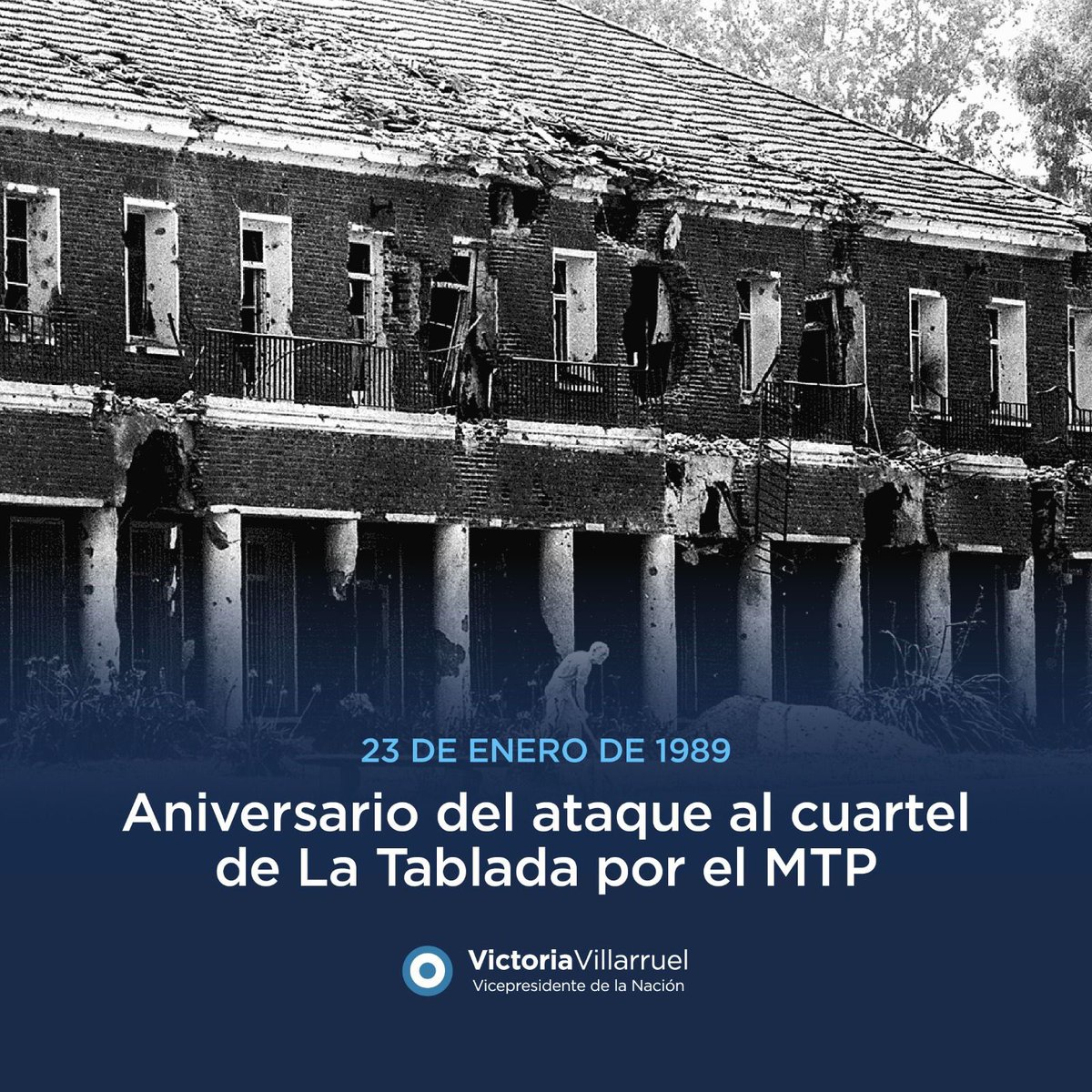 Un día como hoy, en 1989, en plena vigencia de la democracia, el Regimiento de Infantería 3 de La Tablada fue atacado por integrantes del Movimiento Todos por la Patria. 

En ese hecho brutal fueron asesinados oficiales, suboficiales, soldados conscriptos y policías que