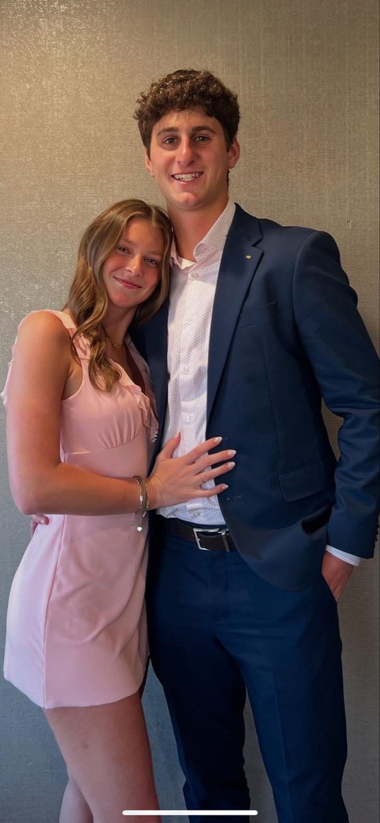 Andy Moeller tweet media