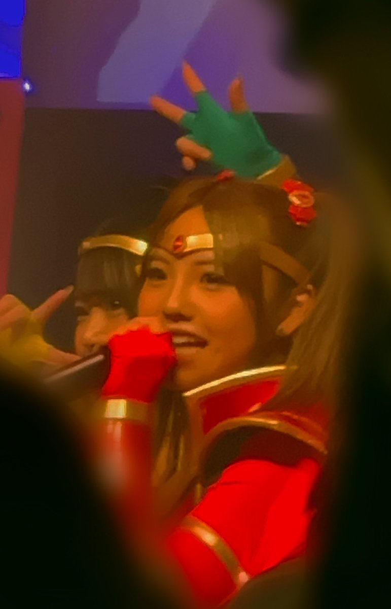 あきちゃんページ ㊗️デビュー #特撮がるず 超満員で凄かった〜‼️ 始まる前から、会場