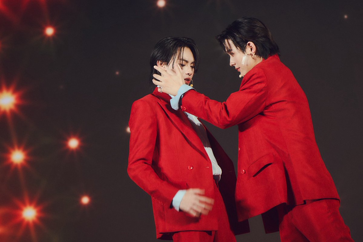 Copper_phrt16's tweet image. เขินอะเอาดี ดีมั้ยทุกคน โชว์ผมกับน้องฟีฟ่า

DMD FINAL STAGE
#DMDFriendshipSS3finalEP
#copperfifa