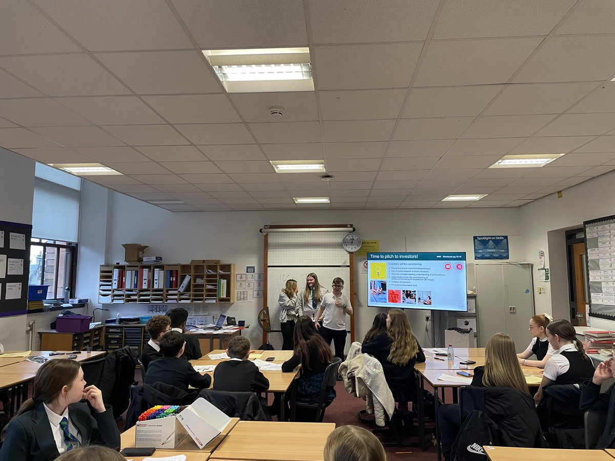 Maths_HGS tweet media