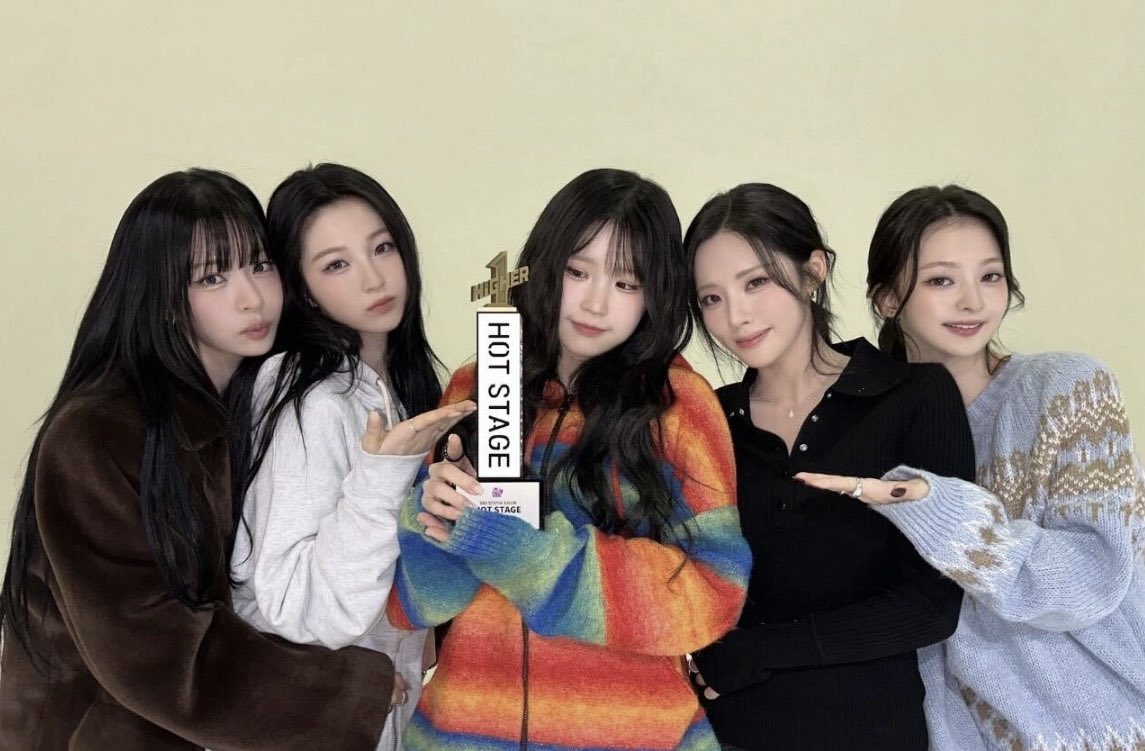 #프로미스나인_8주년_축하해
프롬이들8주년축하해
#Happy_fromis_day
앞으로오래오래함께하자