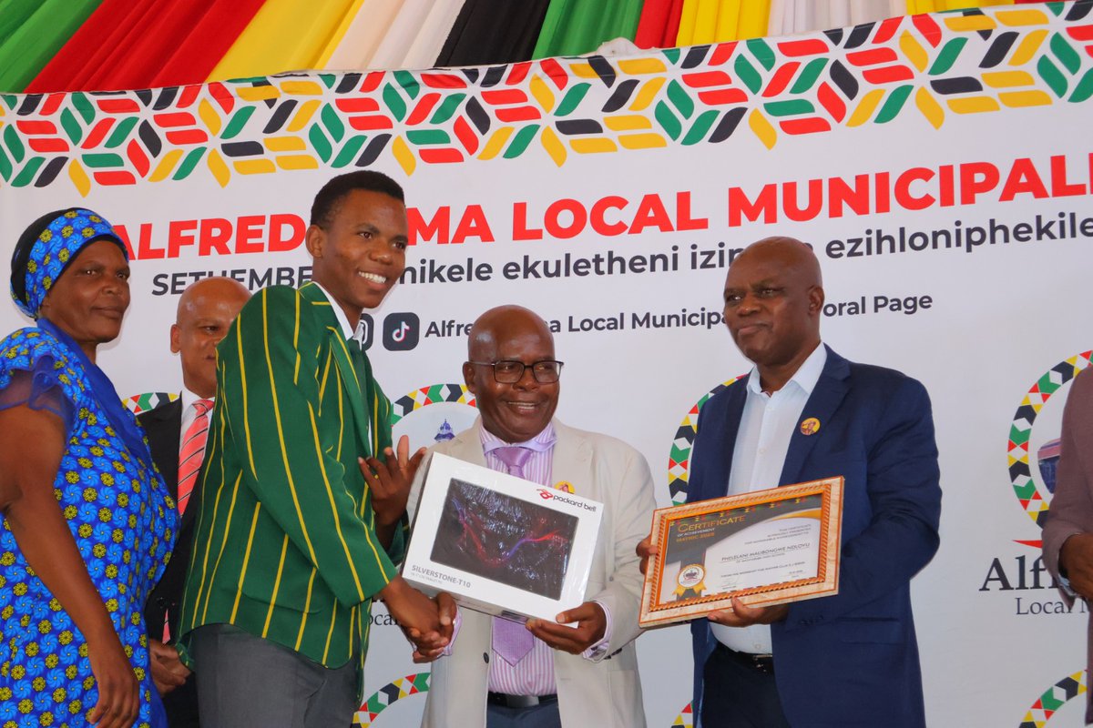 🌟 ALFRED DUMA LOCAL MUNICIPALITY MATRIC EXCELLENCE AWARDS CEREMONY 2026 🎓  

Today, 23 January 2026, the Alfred Duma Local Municipality, led by Mayor Cllr Z.J Sibisi, successfully hosted the Annual Matric Excellence Awards Ceremony for 2026 at the Ladysmith Town Hall.