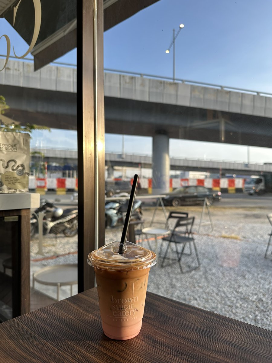 Iwanqais tweet media