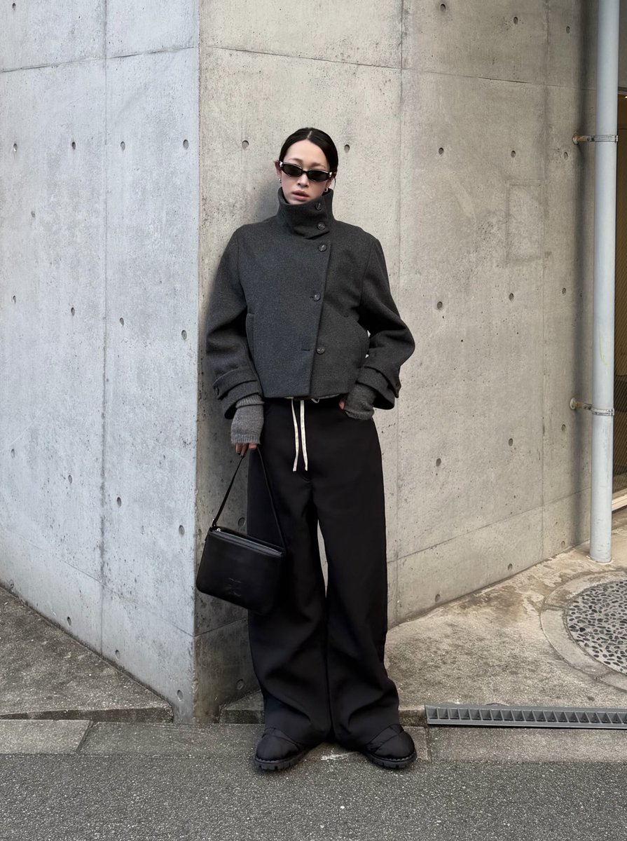 Winter outfit 🗞️⛄️🖤 ⁡ZARAハイネックジャケット1万円しないって