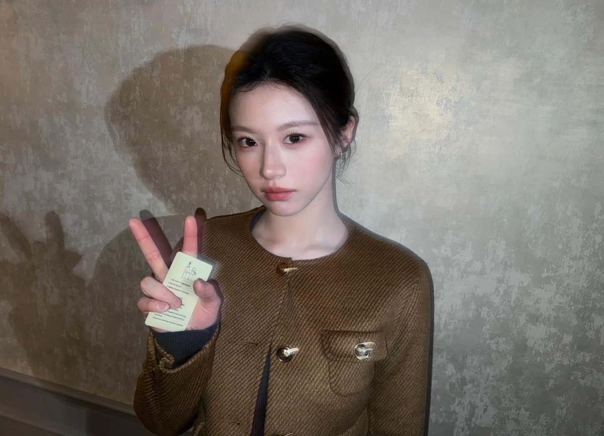 cookie960422's tweet image. 고윤정 얼굴 진짜 제발