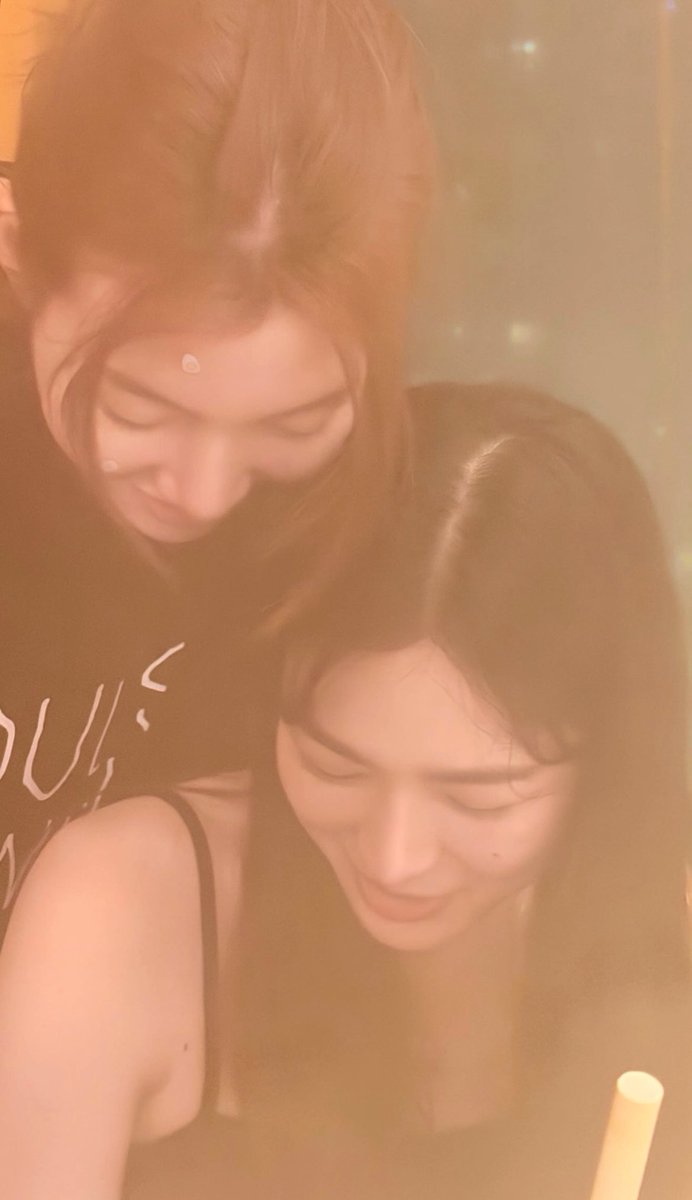 nxrforr's tweet image. ใครโสดตาย