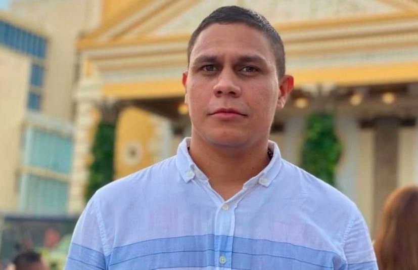 Familiares de José Riera exigieron fe de vida tras denunciar traslado irregular a nuevo centro de reclusión

El partido opositor Voluntad Popular (VP) denunció este jueves 22 de enero, que funcionarios en el retén de La Quebradita, San Martín, se niegan a recibir comida y me...