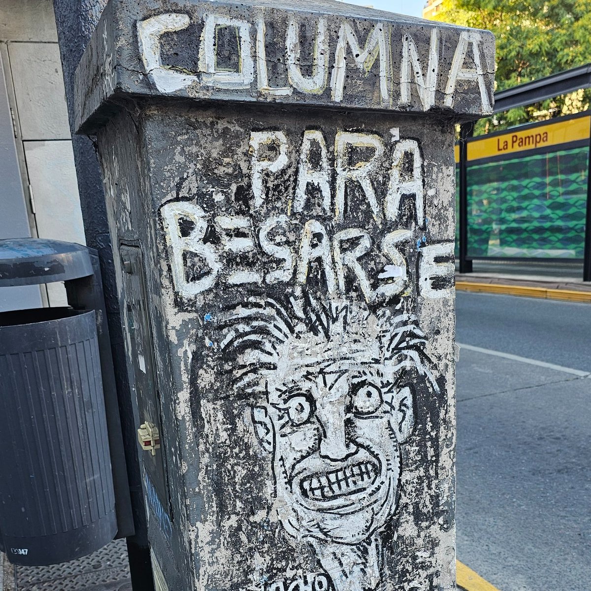 ax951's tweet image. super tranqui.