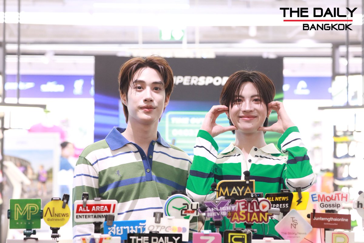 thedailybkk's tweet image. " เติ้ล - เฟิร์สวัน " เสิร์ฟความน่ารัก ในงาน "Grand Opening Supersports Central Pinklao" Supersports x TleFirstone Exclusive Meet &amp;amp; Greet and Workshop

GRAND OPENING SUPERSPORTS x TFO
#SupersportsxTleFirstone
#TleFirstOne #TLE_mtm #FirstOne 
#SuperSportsCentralPinklao