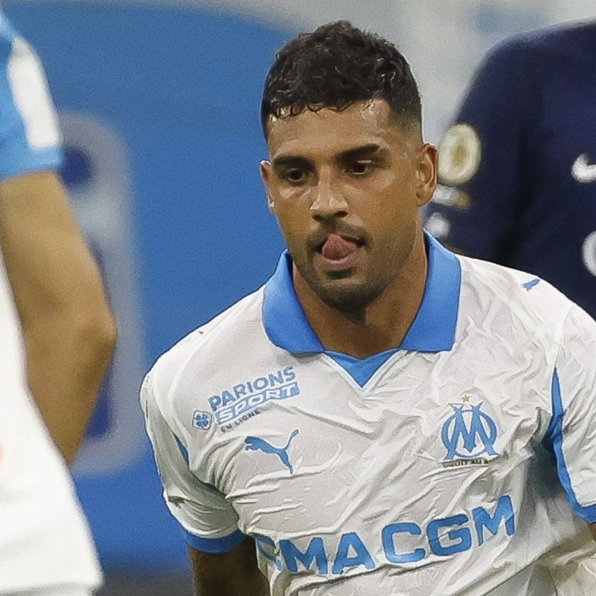 🎙️Roberto De Zerbi : “Emerson sera indisponible plusieurs semaines. C’est une grosse perte. C’est peut-être de ma faute, parce que j’avais ressenti de la fatigue chez lui ; j’aurais pu le sortir lors de certains matchs.” #TeamOM