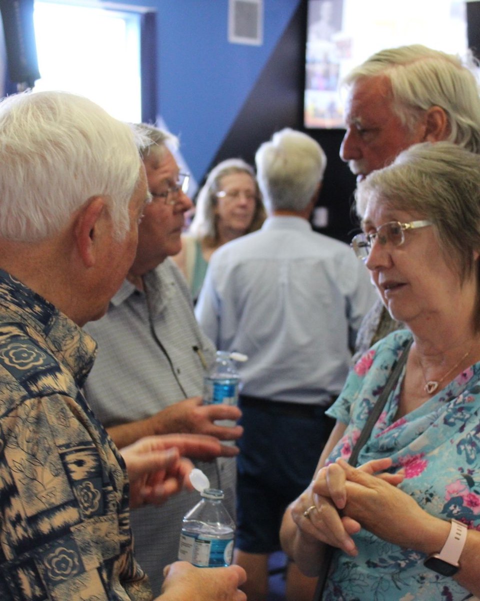 This Sunday we’re exploring Christian Unity with Betty Groves with us as part of Pulpit Exchange weekend.
🕙 10am at New Life Church or online
🎤 Betty Groves- 'Christian Unity - One Body, One Spirit'
🔗buff.ly/N2HeadE 
👧🧑 Dedicated groups for 2-18s
☕ Refreshments