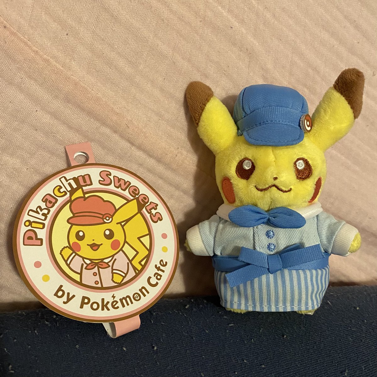 The_Corey_Yan's tweet photo. Mascot Pikachu Sweets by Pokémon Cafe.
#PokémonCafe #PikachuSweets https://t.co/BjaIcZ2JNq