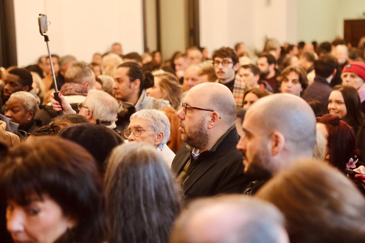 ⚫️ <a href="/P_Vardon/">Philippe Vardon</a> et nos élus municipaux étaient aujourd’hui parmi les Niçois rassemblés pour rendre hommage à Lizabete, jeune maman de 25 ans assassinée mercredi devant son bébé…