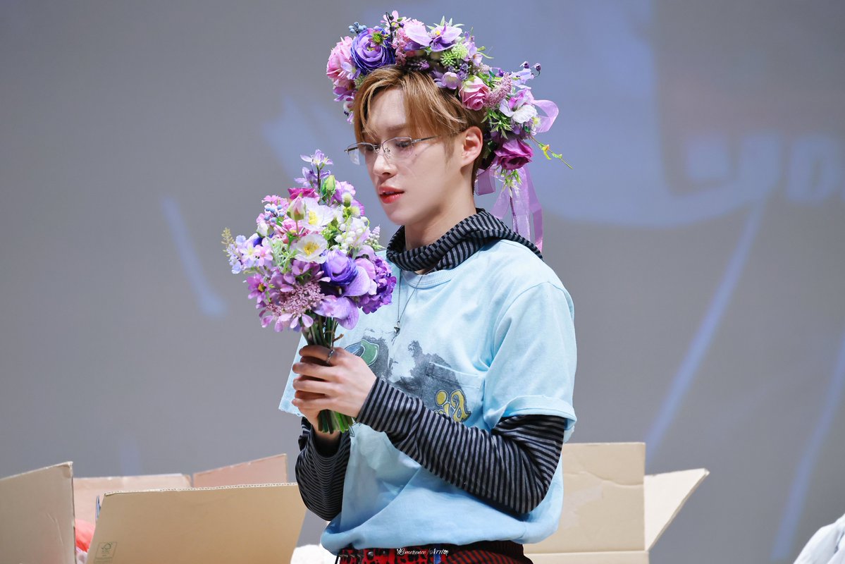 260123

메이크스타 팬싸

#ARNO #아르노 #ALD1              
#张家豪  #アルノ
#ALPHADRIVEONE       #알파드라이브원