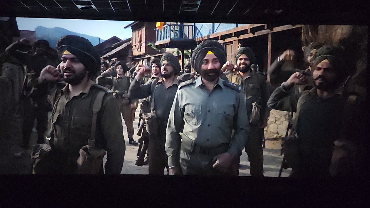 Hibhusat's tweet photo. Border 2 is an emotion. 27 saal pehle ek fauji ne wada kiyatha ki wahi maarunga. https://t.co/fRezeluG6i