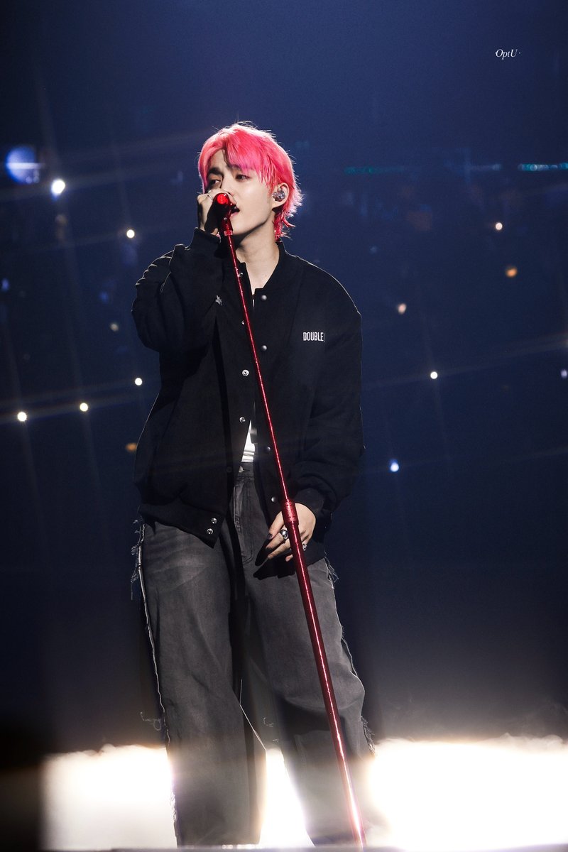 OptUScoups's tweet image. 260123

✨

#에스쿱스 #SCOUPS
#승철 #최승철 
#세븐틴  #SEVENTEEN  
@pledis_17