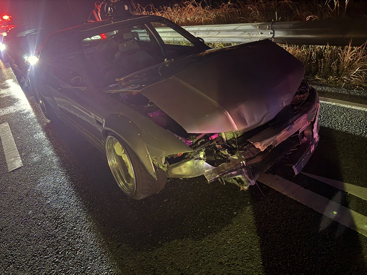 つばさ tweet media