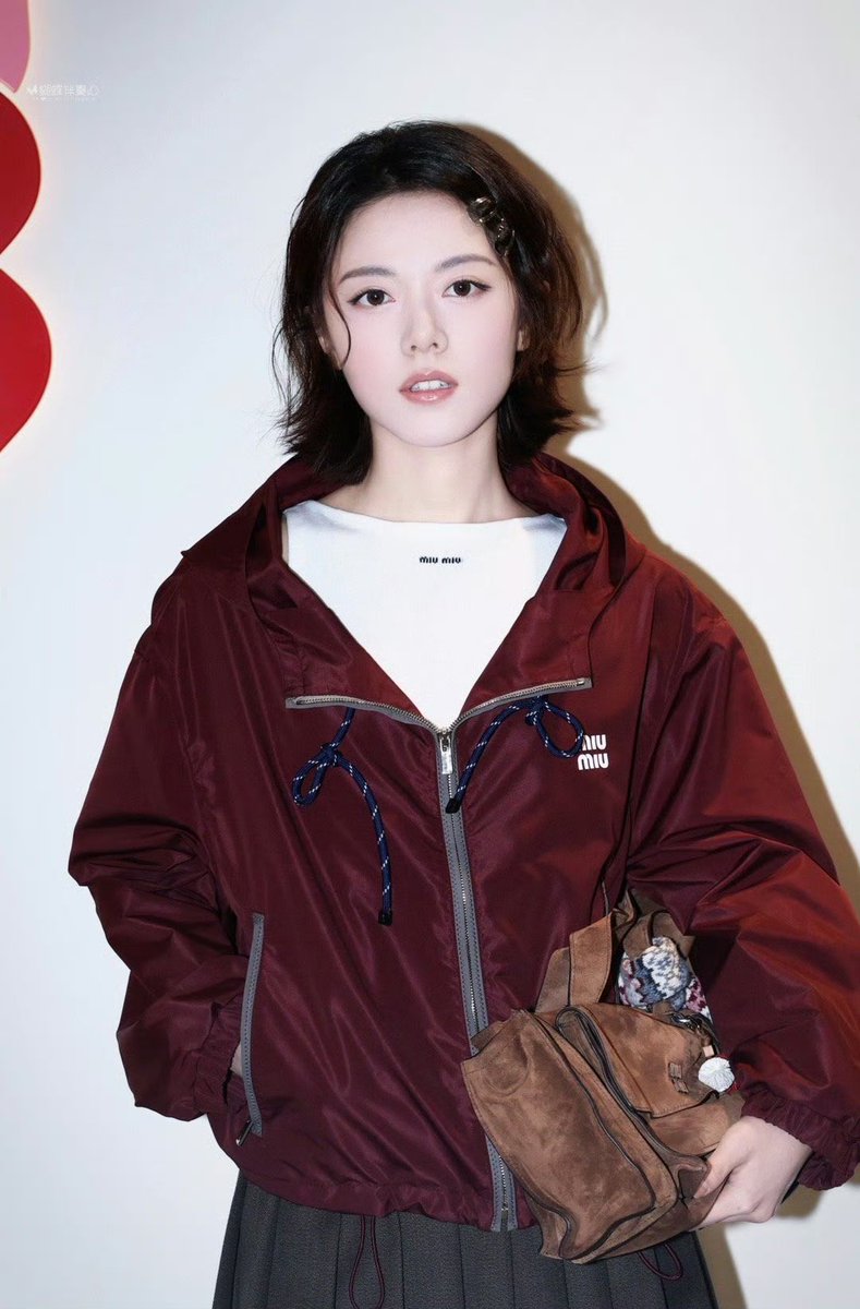jinmaifiles's tweet photo. HD fansite pictures of #ZHAOJINMAI at the #MiuMiuEncounters event in Shanghai https://t.co/KdSY2BbPLU