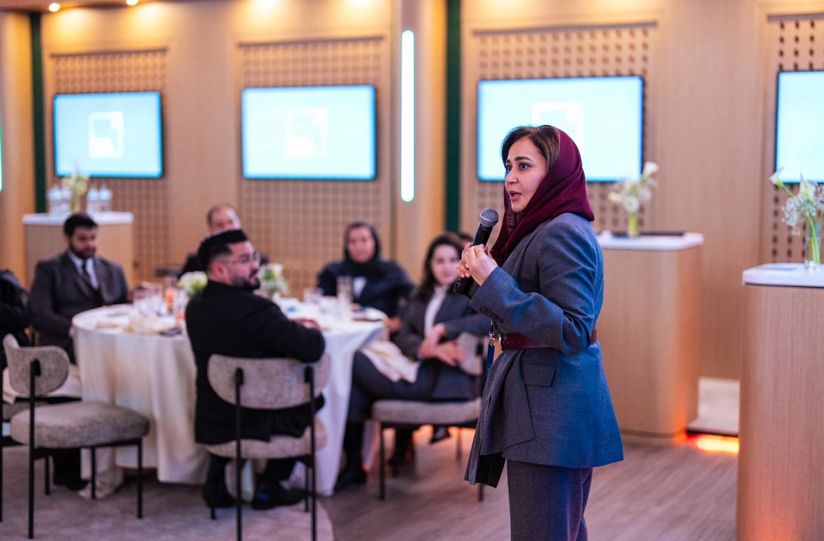 wallanahas's tweet photo. تشرفت بتمثيل الهيئة السعودية للسياحة في #المنتدى_الاقتصادي_العالمي_2026 من #دافوس ضمن جناح #SaudiHouse، حيث كان التركيز على إبراز السياحة كأحد محركات التحول الوطني، ودورها في تقديم المملكة كوجهة عالمية بمنظومة متكاملة ورؤية واضحة.

#المملكة_في_دافوس #SaudiTourism #WEF2026 https://t.co/nXsPcazm5Q