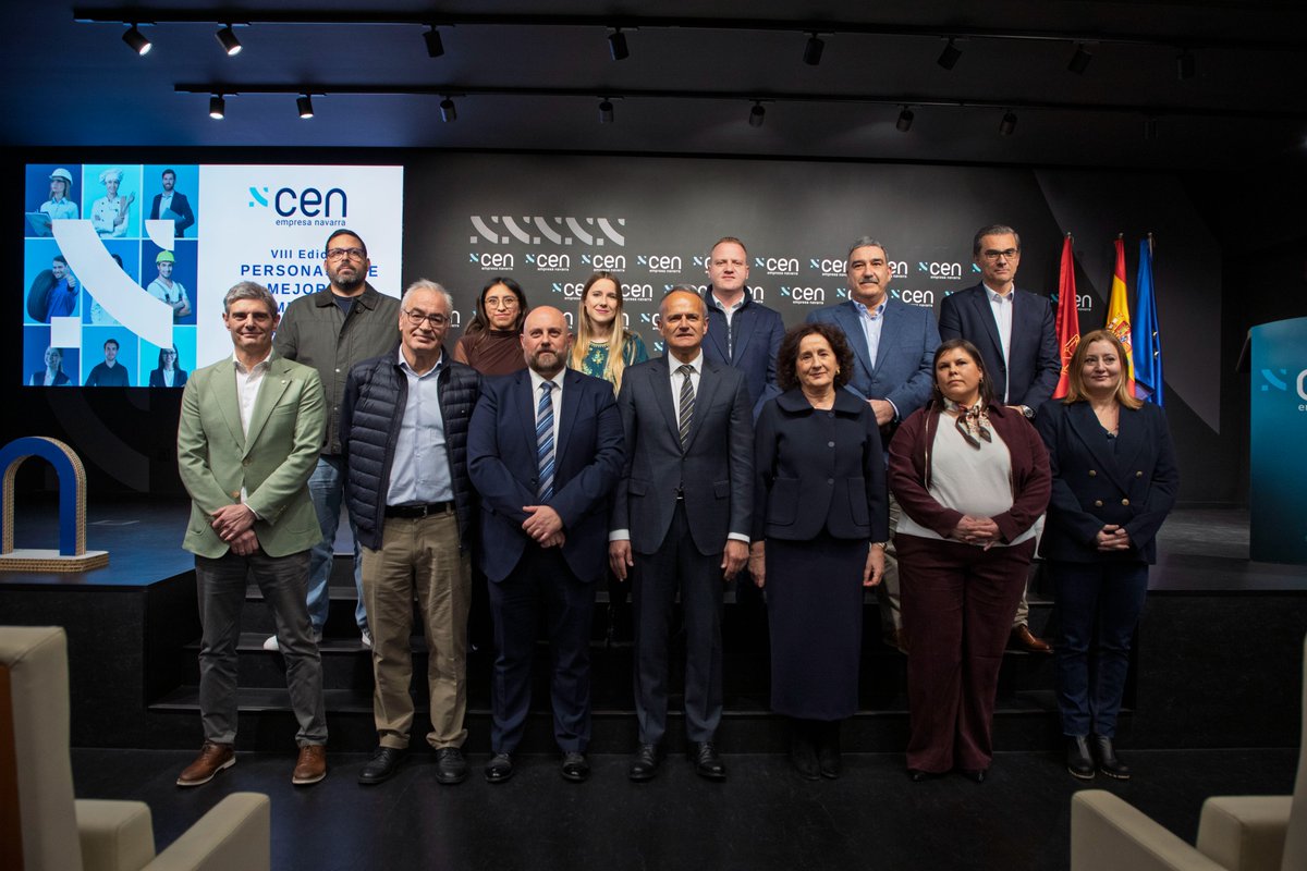 CEN_Navarra's tweet photo. Hoy en CEN hemos celebrado la VIII edición del programa “Reconocimiento a Personas que Mejoran Empresas”, poniendo en valor el talento, el compromiso y la implicación de quienes hacen que funcione cada día las empresas navarras. 
👉Más información: https://t.co/001msM6vQp https://t.co/7A7p8UpXgJ