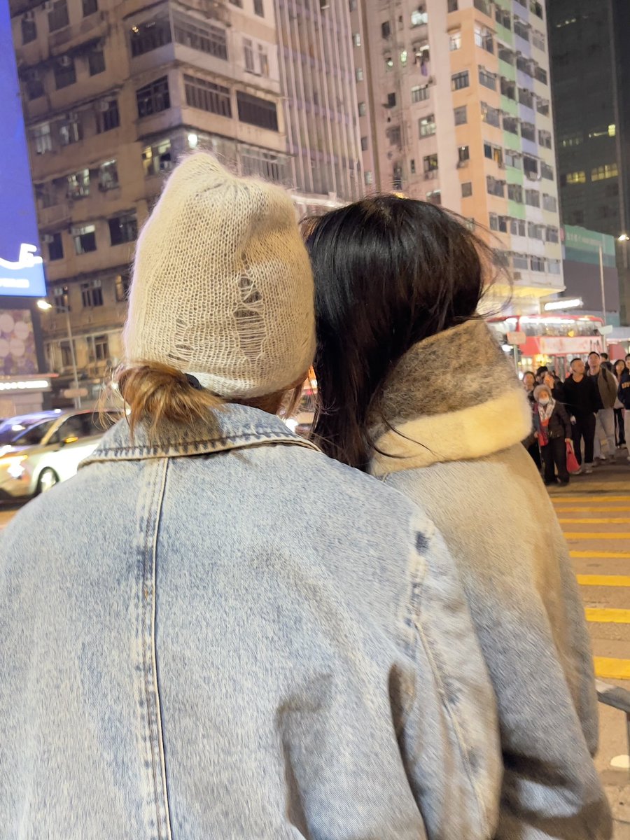 LingOrmCH3's tweet image. ต้องแอบถ่าย  😅

#หลิงออม #LingOrm