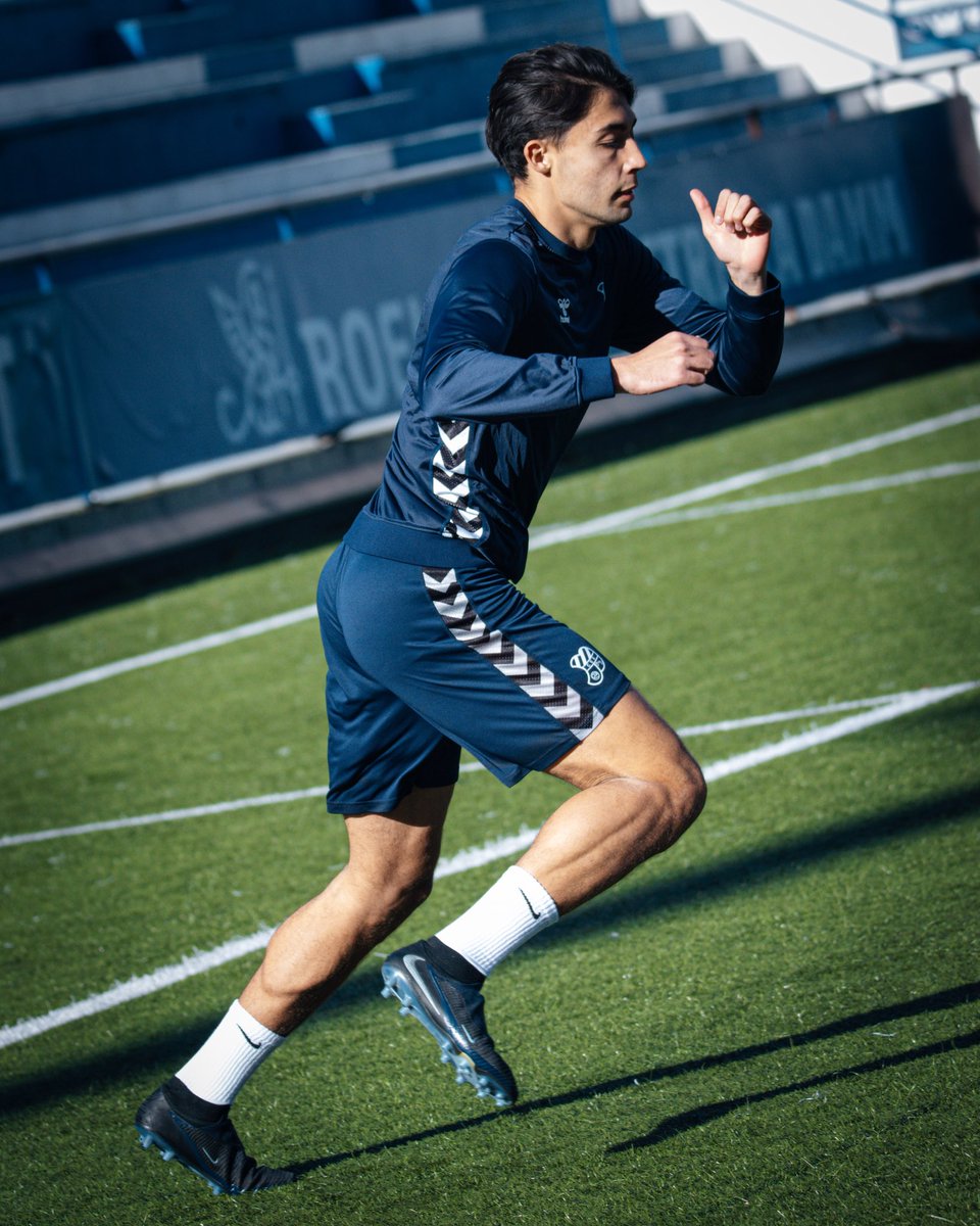 Club Esportiu Europa tweet media