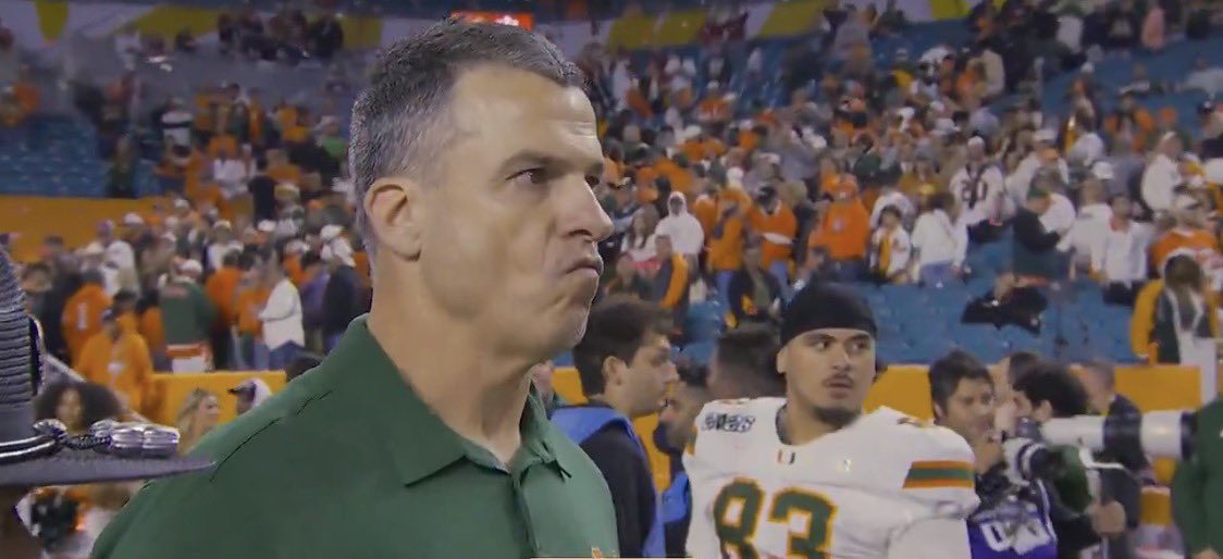 Shurron5's tweet image. Mood all offseason 🌏 #GoCanes #Backtowork!!
