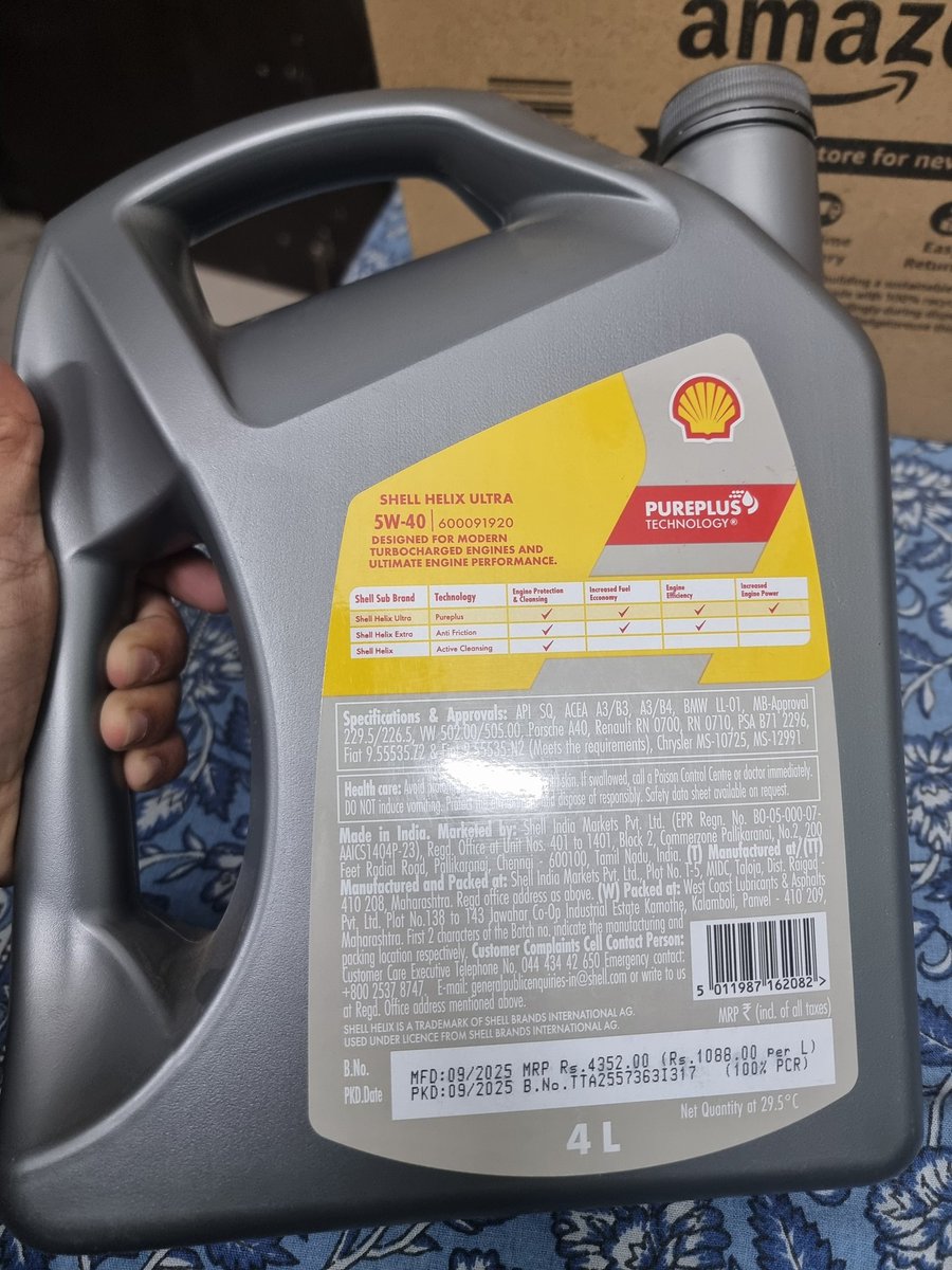 fkfkfarhan's tweet photo. @Shell @Shell_USA @amazonIN @amazon I order shell 5w 40 helix ultra the product I received look different from the image on the amazon product page confirm whether this product same and genuine or not mechanic coupon is also not there seller #Etradeonline https://t.co/BXnWOyIWyC