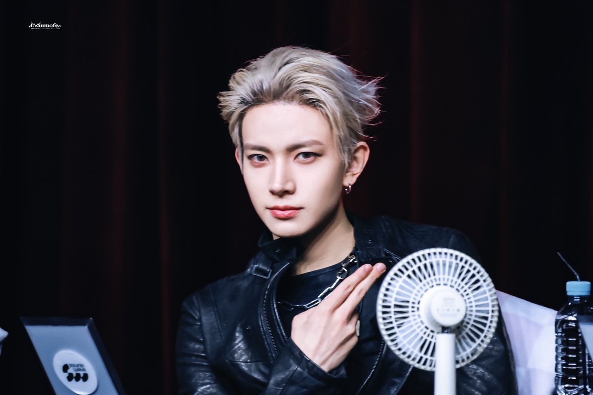 evanmore1015's tweet image. 260123

#희승 #HEESEUNG #ヒスン 
#ENHYPEN   #엔하이픈  
#엔하이픈_희승 #ENHYPEN_HEESEUNG