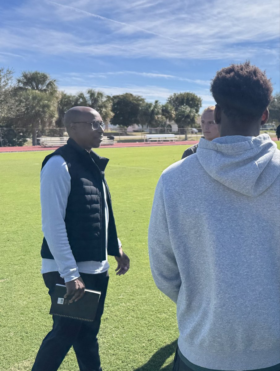 Chris Maragos tweet media