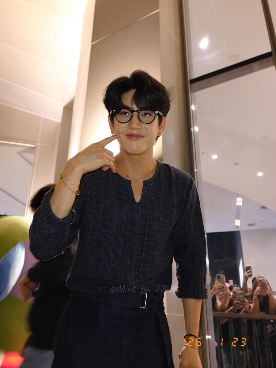 น้องซีจิ้มแจ้มมมมม👉🏻😚👈🏻

JS AVOCEAN FAM SIGN
#สนามอ่านเล่น2026xJimmySea 
#sea_tawinan <a href="/Sea_tawinan/">Inthu, Tarotist | ปิดรับดูดวงชั่วคราว (ลาพักใจ) 🔮</a>