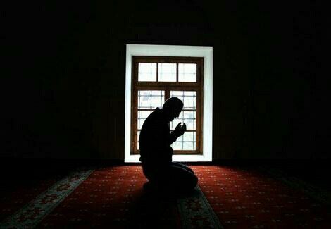 raway_alqasid's tweet photo. "ويكفيني من الدنيا جمالًا
دعاءٌ مِنْ مُحبٍّ دون عِلمي" https://t.co/1cw8tIBfzr