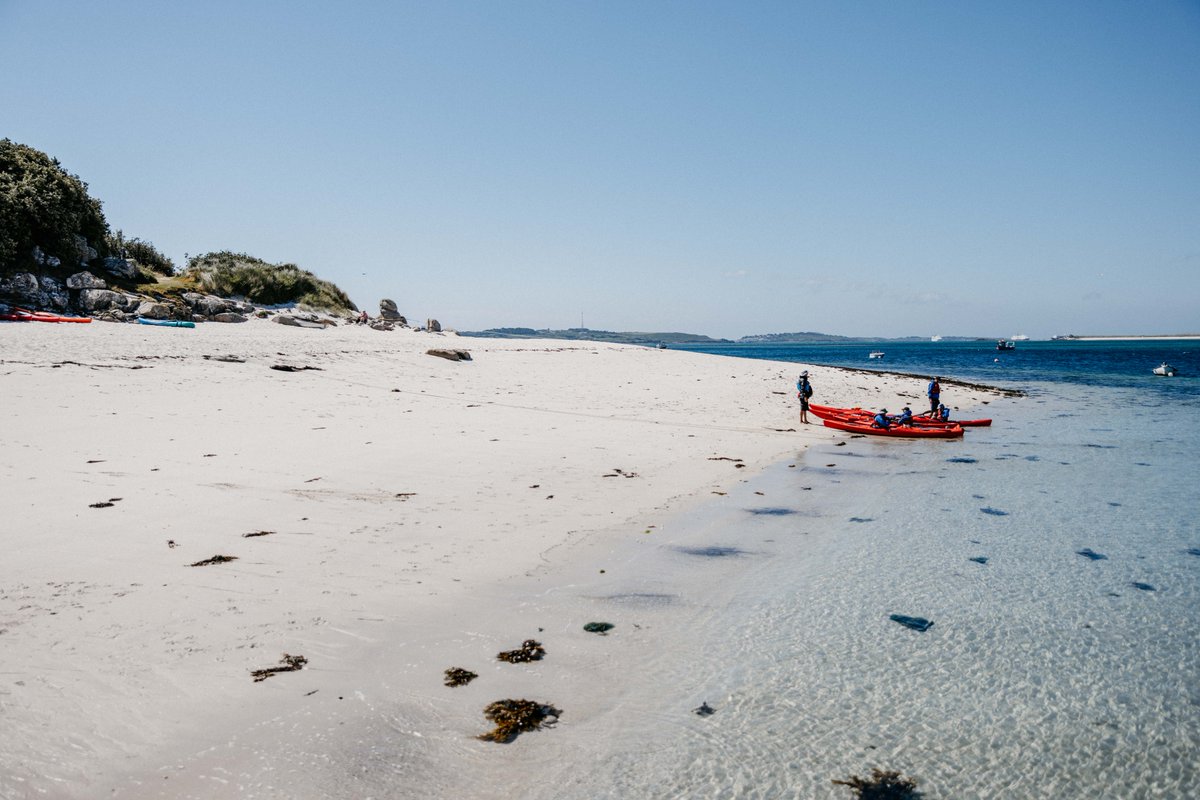 IOSTravel's tweet image. The Isles of Scilly are the ultimate wellness escape 🌿

Perfect for the ‘quietcation’ trend — slower pace and  meaningful experiences.

No wonder Muddy Stilettos names them a 2026 wellness destination to watch.

cornwall.muddystilettos.co.uk/lifestyle/well…
#LoveScilly #WellnessTravel #ScillyTime