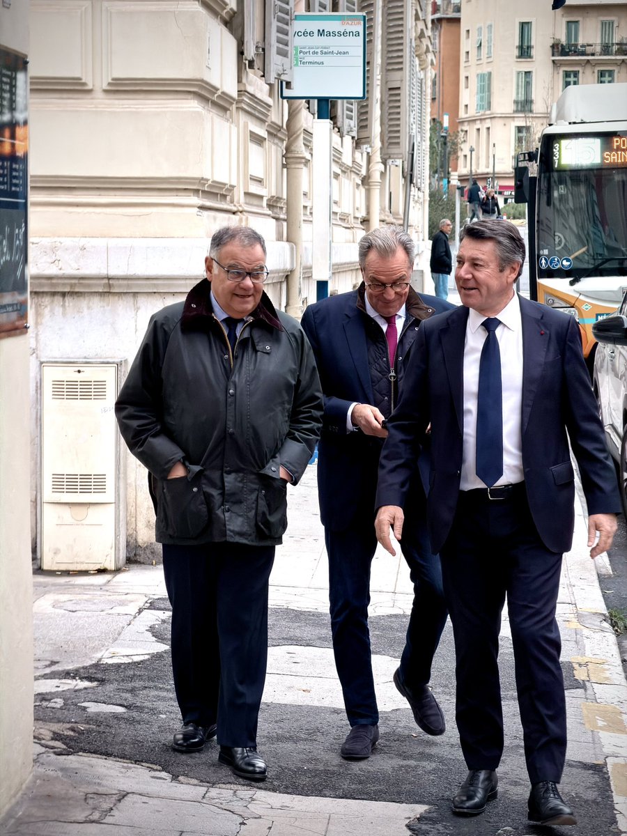 PPLeonelli's tweet photo. Ouverture d’une nouvelle Maison des femmes à Nice en mars 2027 et création de 20 logements dédiés

La Région Sud et notre ville unissent leurs forces pour protéger, héberger et accompagner les femmes victimes de violences, avec des moyens concrets et pérennes. 

En effet, le maire a annoncé ce matin l’ouverture, en mars 2027, d’une nouvelle Maison des femmes à Nice, située au 6 avenue Félix-Faure.

Parallèlement, 20 logements dédiés aux femmes victimes de violences seront créés à Nice. 

Les financements de ces deux projets ont été validés par le Conseil municipal.

Rappelons que la Région présidée par @RenaudMuselier soutient la Ville de Nice depuis 2015, à travers une aide annuelle au fonctionnement et un accompagnement des investissements. 

Chaque année, elle consacre près de 2 millions d’euros à la lutte contre les violences faites aux femmes et aux jeunes. 

Depuis 2022, la Région a notamment créé 11 Maisons régionales des femmes. 

À Nice, la Maison des femmes « Pass’R’ELLES » située au 6 rue Tonduti de l’Escarène bénéficie d’un soutien régional à hauteur de 80 000 € depuis 2023.
