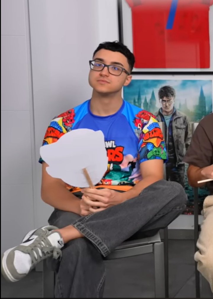 A mi me da la sensación de que trebor no tiene ni puta idea de qué hace ahí