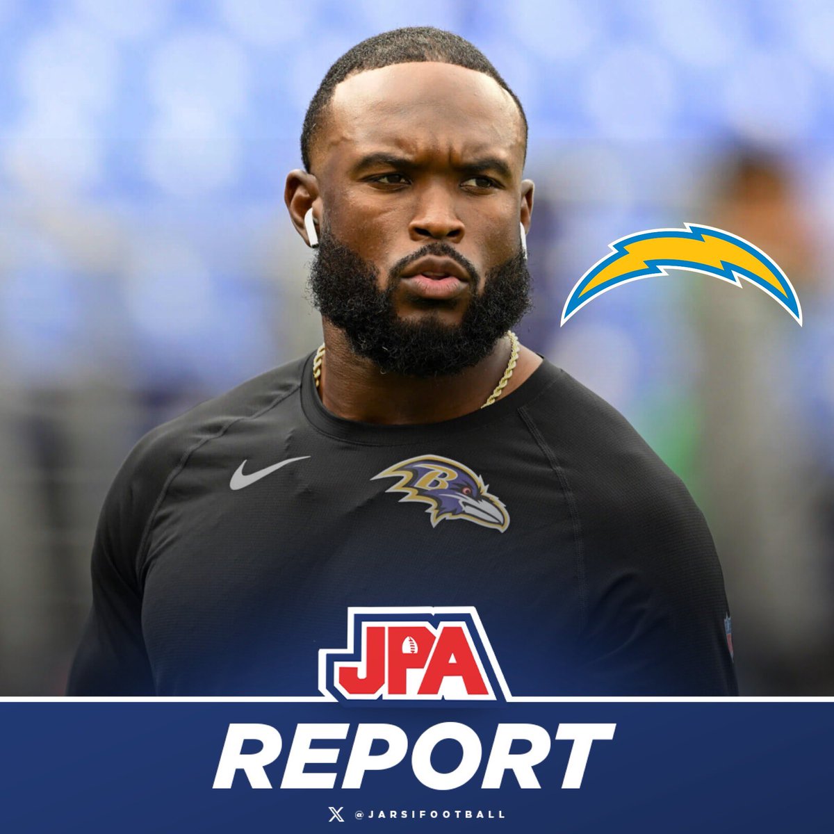 jasrifootball's tweet image. 𝗥𝗘𝗣𝗢𝗥𝗧: The Chargers are interviewing Ravens’ DC Zach Orr for their vacancy at DC, per @AdamSchefter 

Their former DC, Jesse Minter, took the head coaching job with Baltimore.