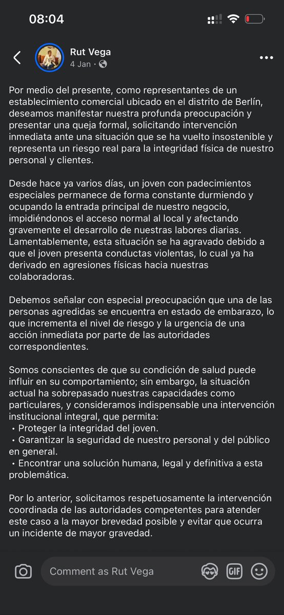 maritzacroix's tweet photo. ¿@SaludSV y @AlcaldiaBerlinSV esperan una epidemia para actuar? Desde el 4 de enero denunciamos este FOCO DE INFECCIÓN y riesgo biológico en Berlín, Usulután. Hay excretas humanas y olores fétidos frente a nuestro negocio. Los números de Salud Ambiental no responden o cuelgan. https://t.co/9qVDAZgKmQ