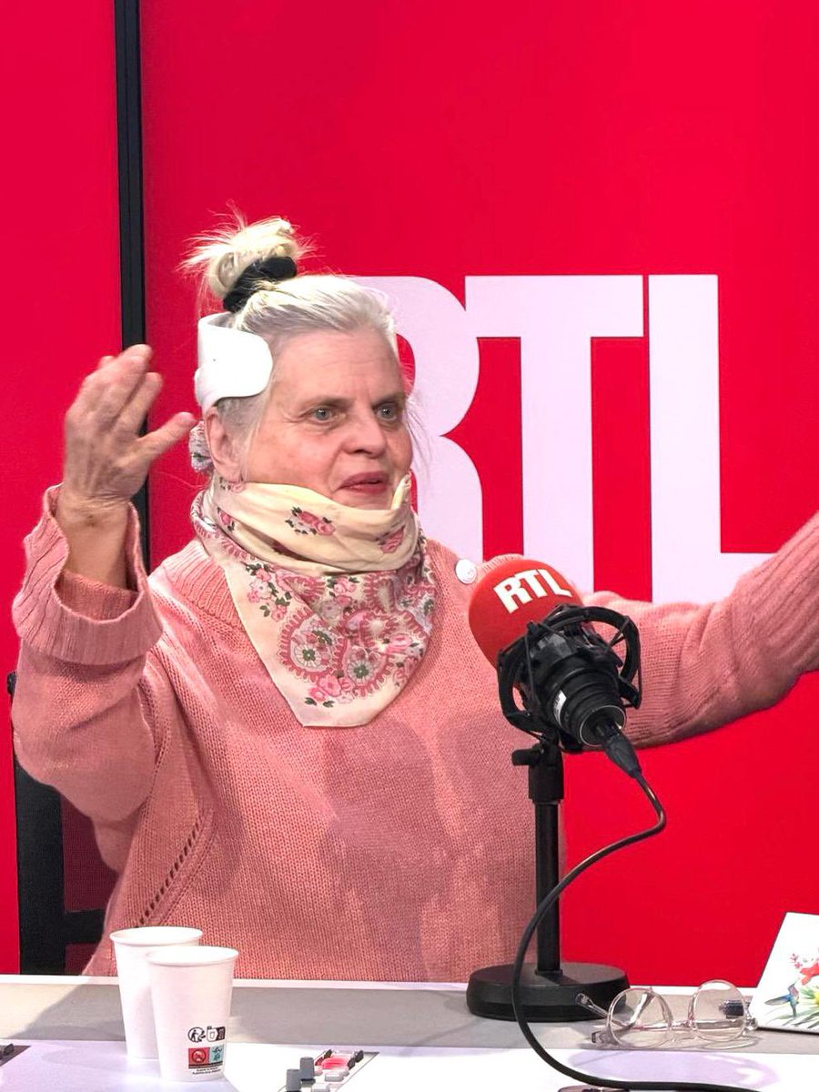 🔴 Tellement heureux d’avoir retrouvé Isabelle Nanty. une miraculée . vous l’aimerez encore plus après l’avoir entendue en début de semaine pour son seul entretien … elle a accepté de donner de ses nouvelles aux auditeurs de <a href="/RTLFrance/">RTL France</a> ! 🩷🩷🩷