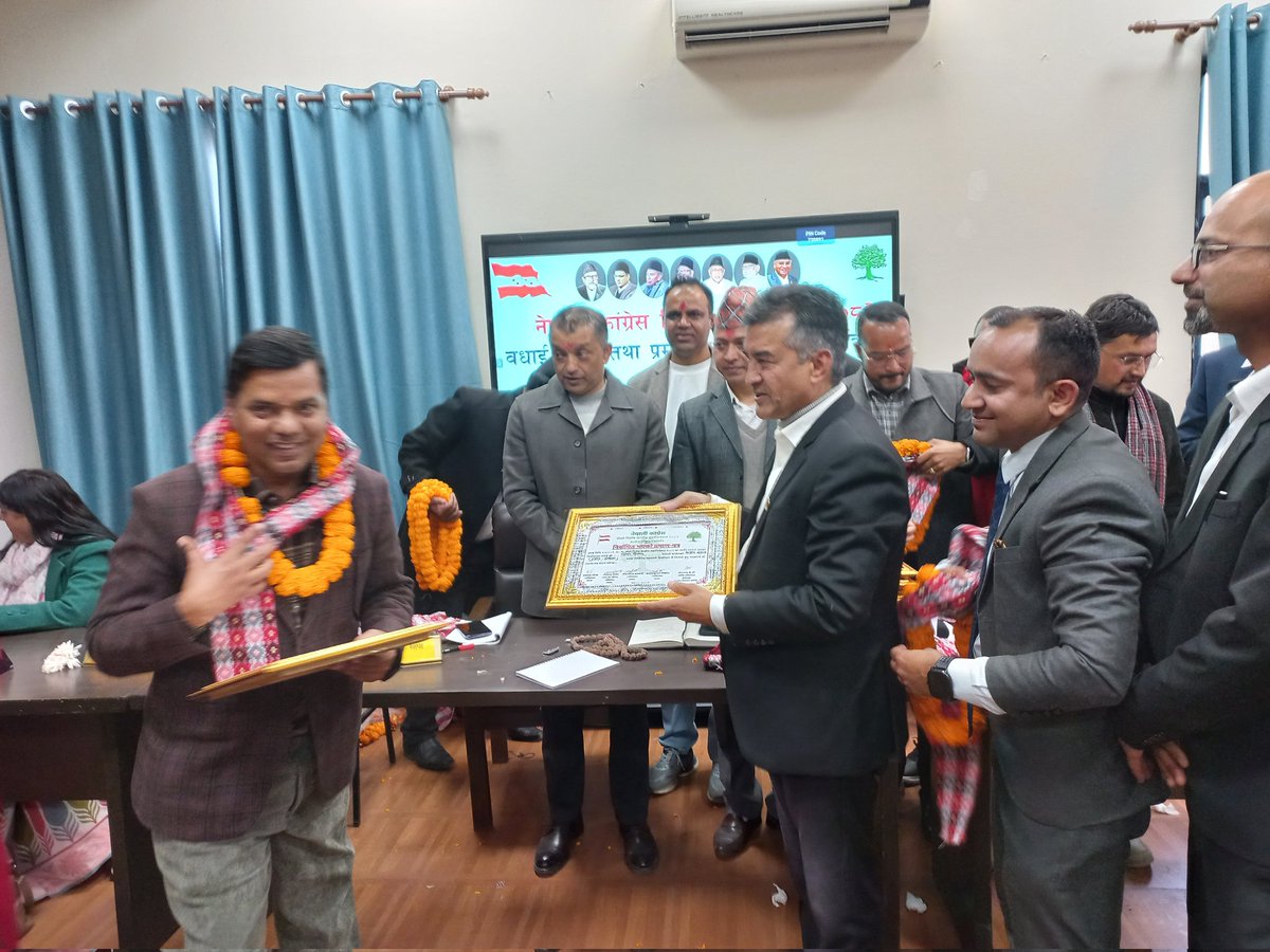 ncpp918's tweet image. विशेष परिस्थितिमा विशेष जिम्मेवारी !
#नेपाली_कांग्रेसको ऐतिहासिक दोस्रो #विशेष_महाधिवेशनबाट #केन्द्रीय_सदस्यमा निर्वाचित भएको प्रमाणपत्र प्राप्त भयो; सबै-सबैप्रति हार्दिक आभार र धन्यवाद !
#बदल्यौ_कांग्रेस_बदल्छौं_देश