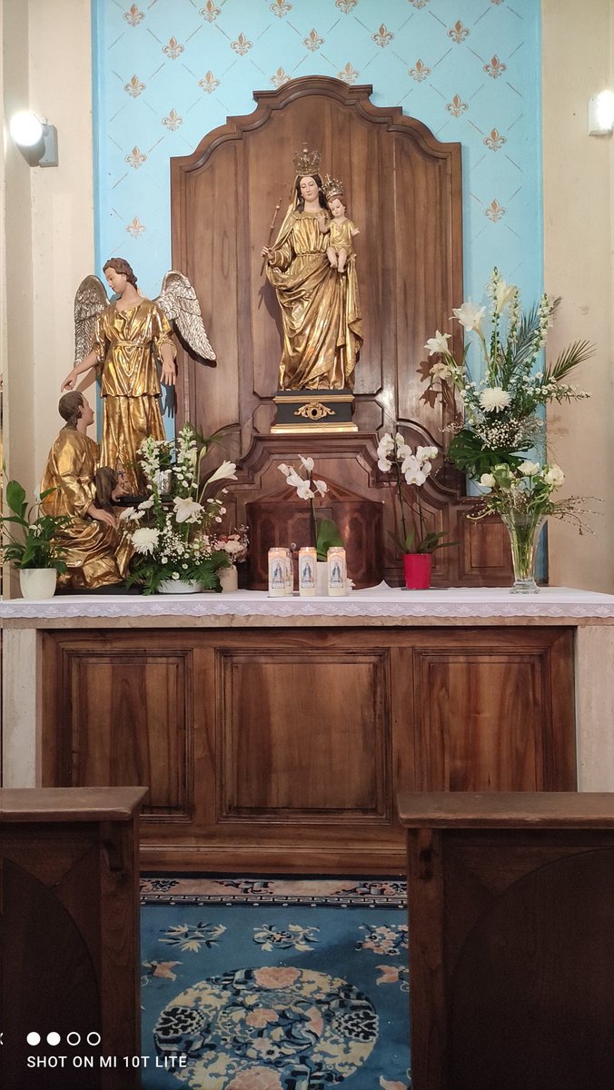 Isabelle83700's tweet photo. Notre-Dame de la Victoire à Saint-Raphaël 🙏🏻 https://t.co/3ZTABWiO46