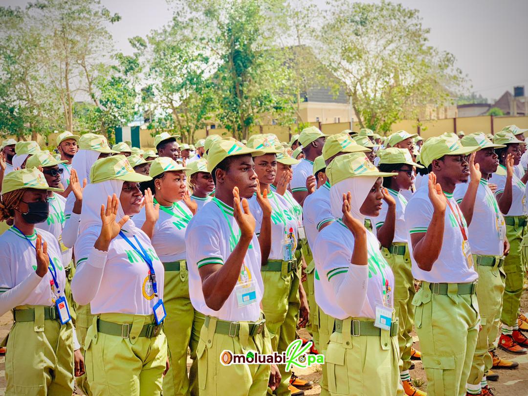 osunofficial's tweet image. Gov. Ademola Adeleke has charged 2026 Batch ‘A’ Corps Members to lead with integrity, discipline and excellence, assuring them of a secure and conducive service environment in Osun State. 🇳🇬
#NYSC2026 #BatchA #OsunState #NationalService #Integrity #Unity #Omoluabikopa #OsunCamp