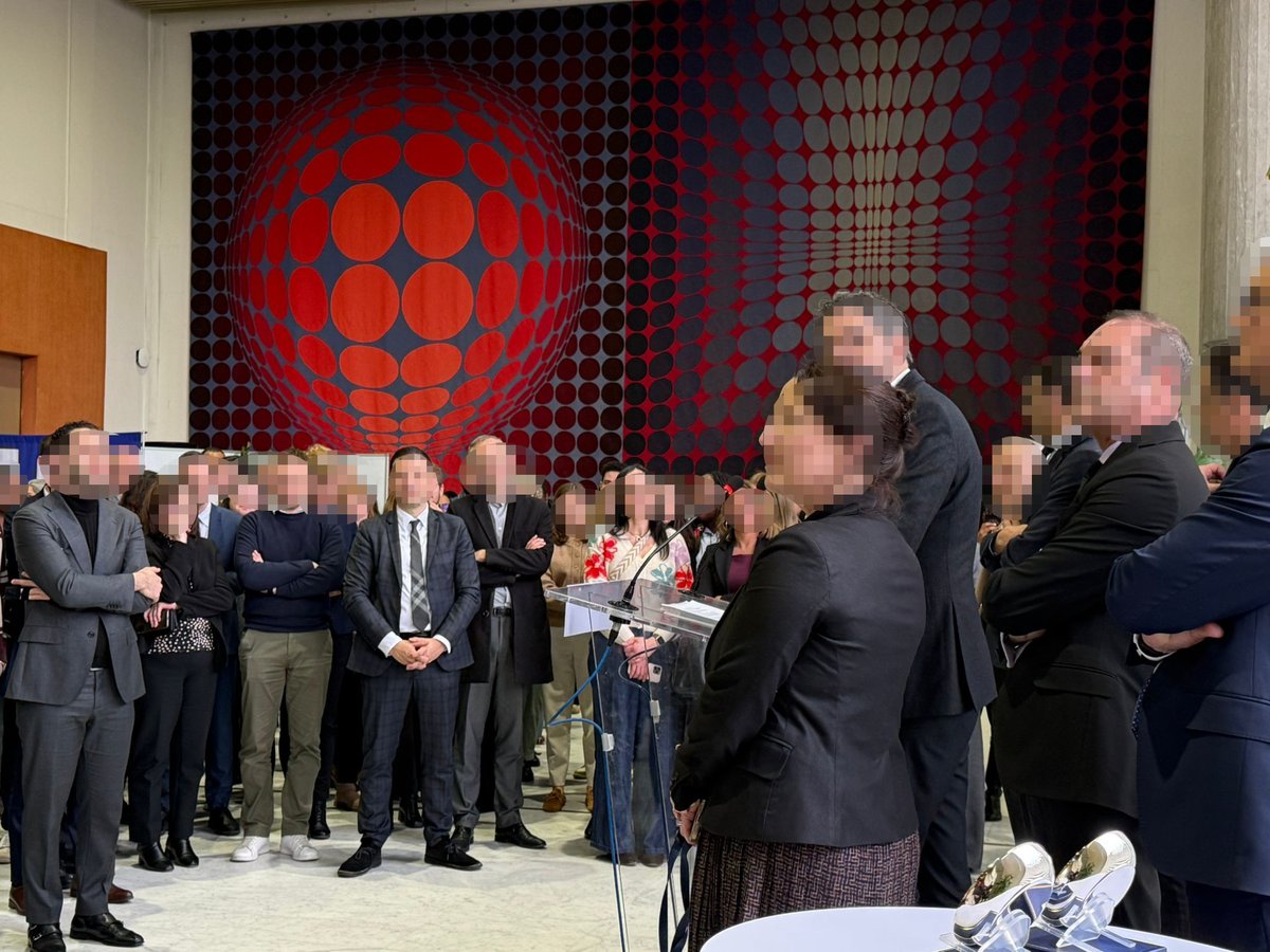 proviseur du lycee Auffray tweet media
