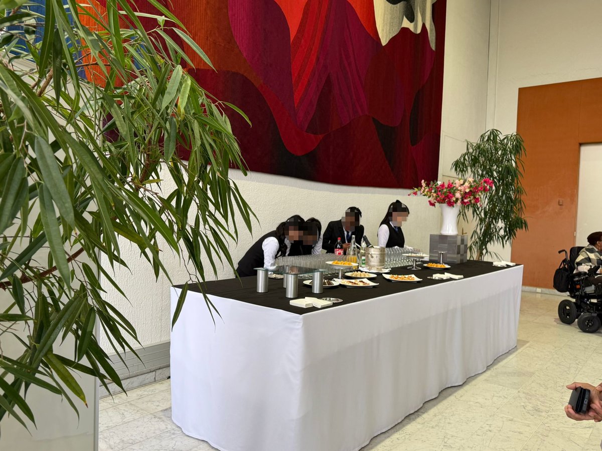 proviseur du lycee Auffray tweet media