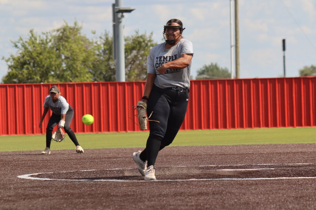 TempleCollege's tweet image. While Central Texans eye the incoming inclement weather, the Temple College Leopards have their eyes set on the 2026 season, which starts on Wednesday against Clarendon College at the Danny Scott Athletic Complex. For the preview: tcleopards.com/sports/sball/2…
#YOURCommunitysCollege…