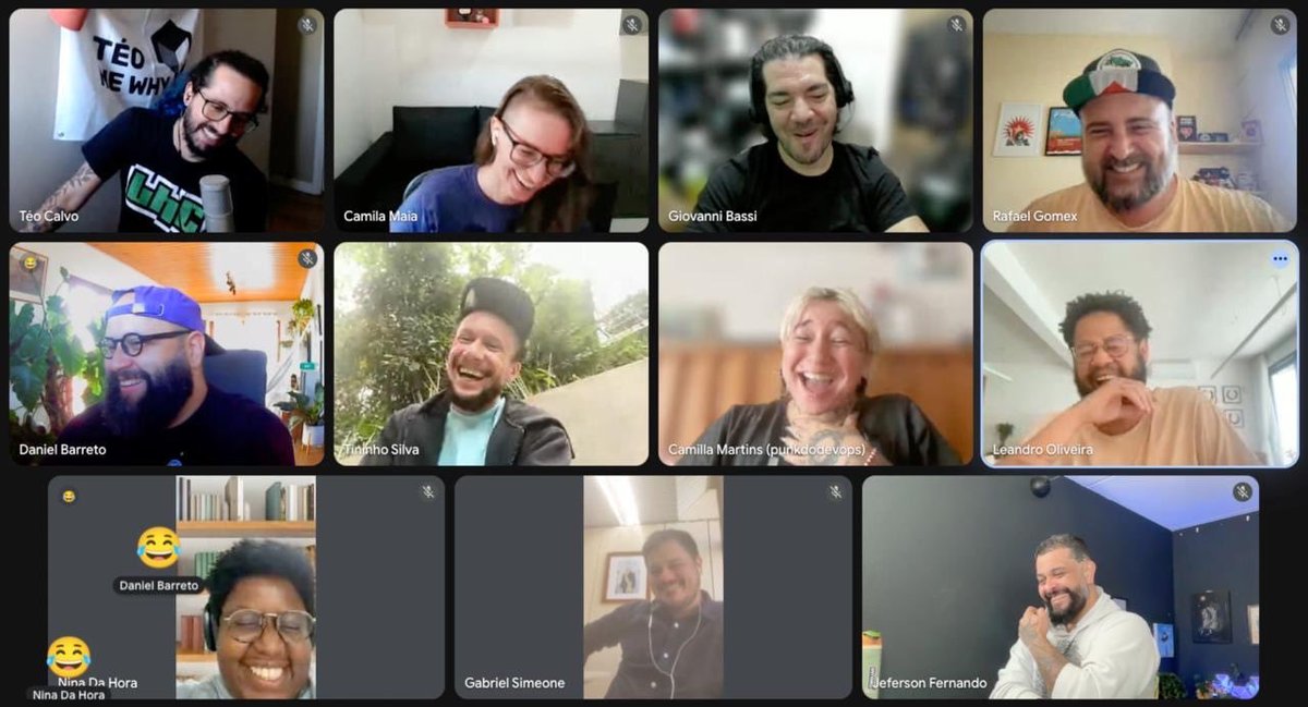 badtux_'s tweet photo. Como está a sua internet aí? Baixou a foto?

Eu tenho amigos leais e que fazem tudo valer a pena! https://t.co/YffjG8O8Ef