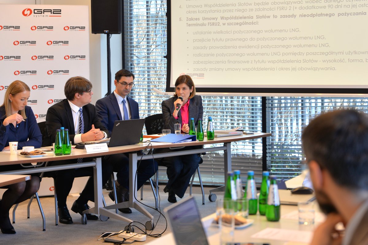 Program FSRU tweet media