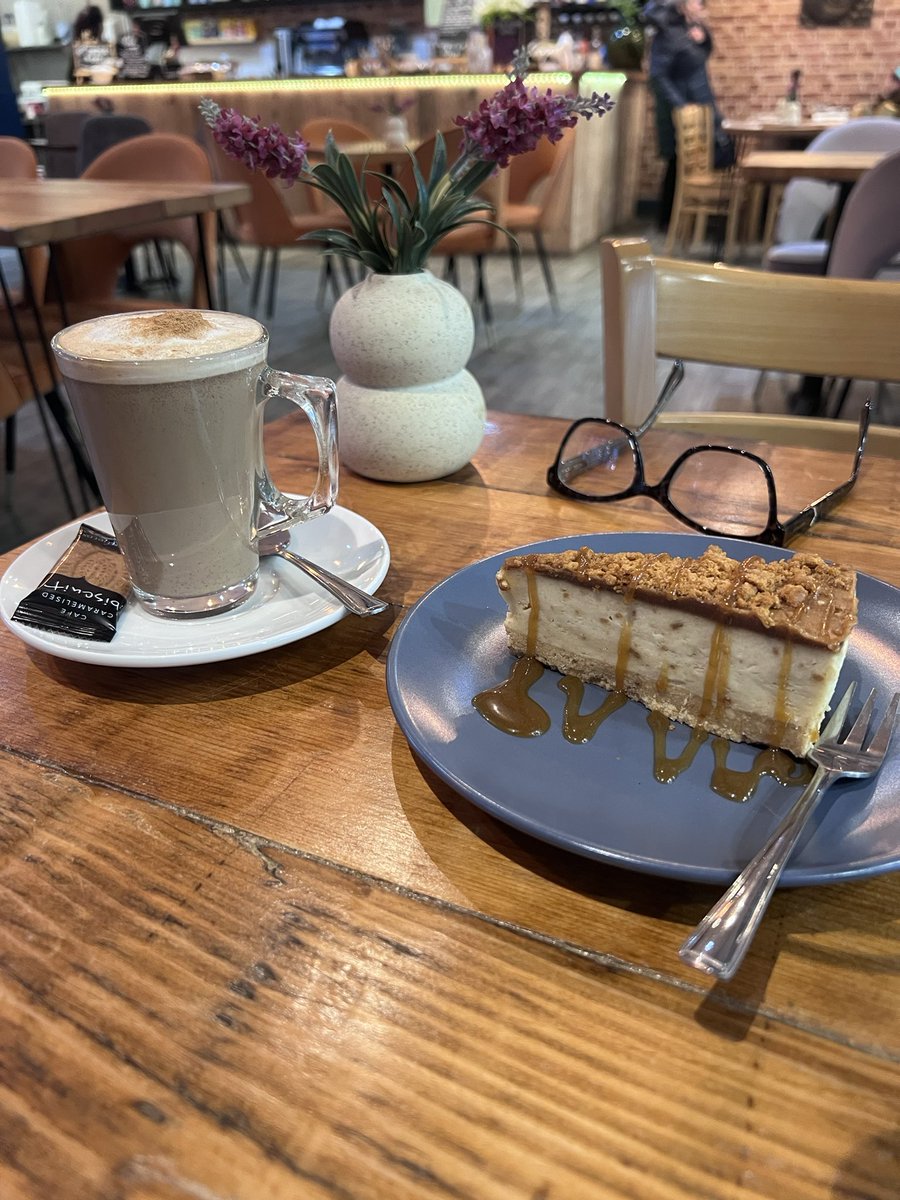 Neesha 🪷 tweet media