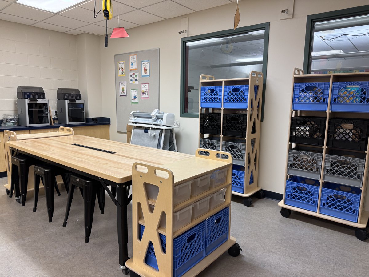 1st Maker Space tweet media